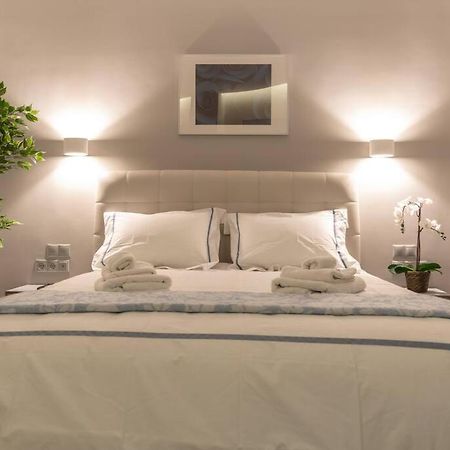 A11 Pristine & Comfy Studio Near Plaka & Parthenon Athens Exterior photo